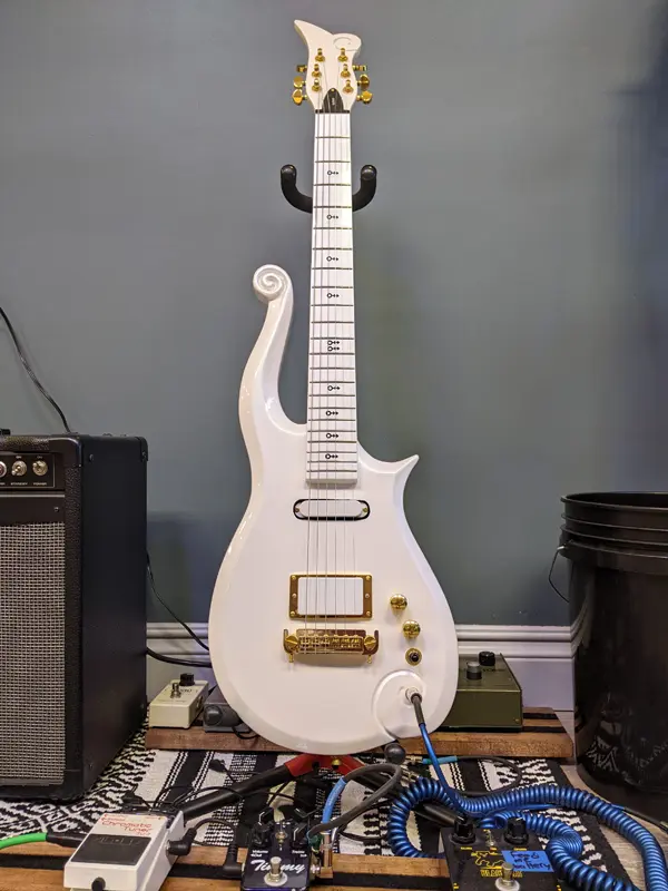 Prince Mini Guitar